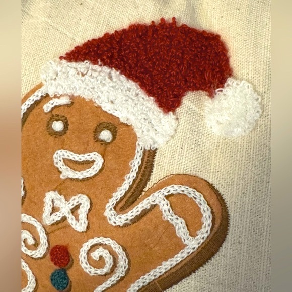 Gingerbread Men Holiday Pillow- size 14”x20” - Picture 6 of 9